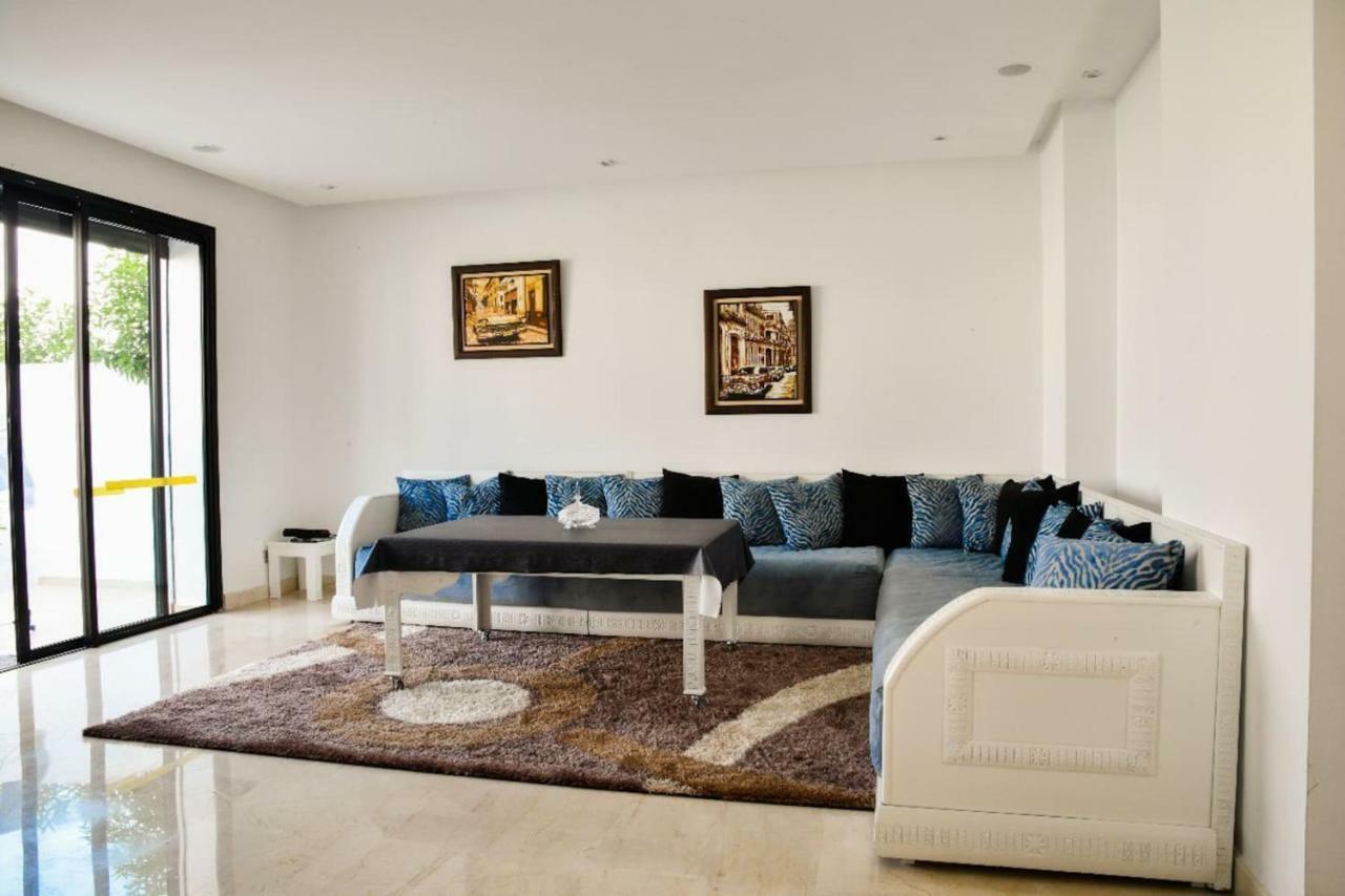 Superbe Villa Avec Piscine Plages Des Nations Rabat Eksteriør billede
